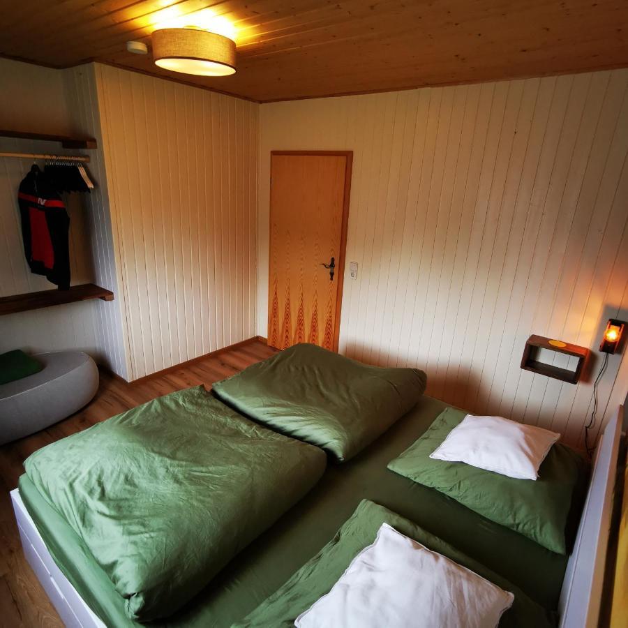 Bb19 Eifel-Ferienhaus Am Moseltal Mit Saunahaus Beuren  Екстер'єр фото